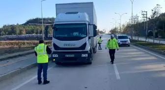 Osmaneli'nde Kış Tedbirleri İçin Trafik Denetimi Yapıldı