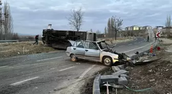 Ürgüp'te Minibüs ve Otomobil Çarpıştı: 1 Ölü, 23 Yaralı