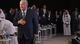 Rosneft CEO'su İgor Seçin: Doların Rakibi Altın Olacak