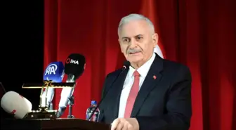 Binali Yıldırım: 'THY, Ay Yıldızlı Bayrağı Dünyada Dalgalandıran Bir Marka'