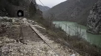 Cengiz İnşaat, Bosna Hersek'teki Sel Felaketinde Demir Yolu Hattını Bedelsiz Onarıyor