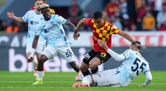 Göztepe, Adana Demirspor'u İlk Yarıda 2-0 Geçti