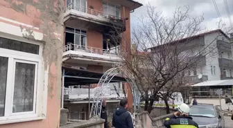 Isparta'da Eşine Kızıp Evini Yakan Kişi Tutuklandı