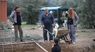 İznik'te Roma ve Erken Bizans dönemi mezarları 'nekropark'ta ziyarete açılacak