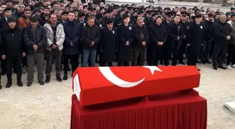 Akhisar'da Görevli Jandarma Astsubay Çavuş Erkan Duman, Kütahya'da Toprağa Verildi