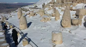 Nemrut Dağı'nı 165 Bin Turist Ziyaret Etti