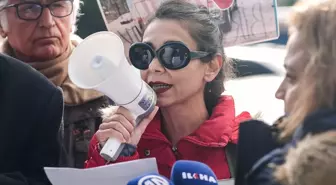 Adalar'da Azmanbüs Eylemi: İstanbul Büyükşehir Belediyesi Protesto Edildi