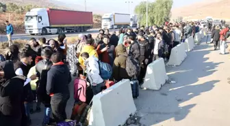 Suriyeliler Ülkelerine Dönmeye Başladı