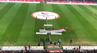 Amedspor'a pankart şoku