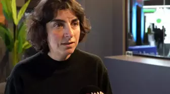 Avrupa'da yapay kalp nakli yapan ilk kadın cerrah Dr. Dilek Gürsoy,'Türkiye kendi yapay kalbini ve destekleyen pompalarını üretsin istiyorum'