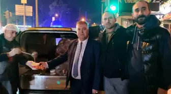İzmir'de Taksicilere Sıcak Çorba İkramı