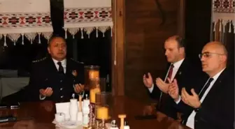 Bilecik İl Emniyet Müdürlüğünden aziz şehitler için Kuran-ı Kerim tilaveti