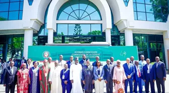 ECOWAS Üyesi Ülkelerin Dışişleri Bakanları Ticaret ve Güvenlik İçin Toplandı