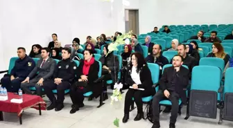 Sinop'ta 'En İyi Narkotik Polisi Anne' Semineri Düzenlendi