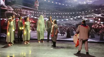 Ardahan'da 1. Anadolu Opera ve Bale Festivali Başladı