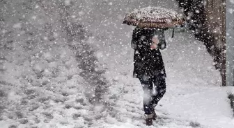 Meteoroloji'den İstanbul dahil birçok kente uyarı! Yoğun kar ve sağanak geliyor