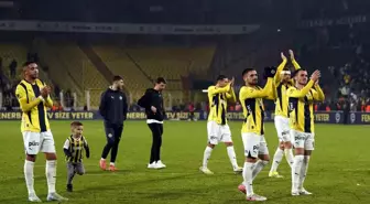 Fenerbahçe, Başakşehir'i 3-1 mağlup etti