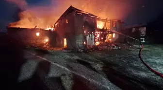 Bolu'da Yangın Felaketi: Ev, Ahır ve Samanlık Kül Oldu