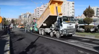 Mardin'de Asfaltlama ve Yol Düzenleme Çalışmaları Devam Ediyor