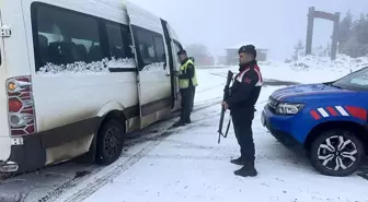 Artvin'de Düzensiz Göçmenlere Operasyon: 16 Kişi Yakalandı