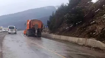 Kastamonu'da Kaya Düşmesi Facianın Eşiğinden Döndü