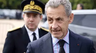 Fransa Yüksek Mahkemesi Sarkozy'nin Hapis Cezasını Onadı