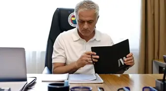 Jose Mourinho'nun '3 tane olsa hepsini oynatırım' dediği yıldıza çuvalla para teklif ettiler