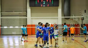 SUBÜ Voleybol Takımları Şampiyon Oldu