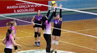 Manisa'da Yurt Lig Voleybol Kadınlar Turnuvası Sonuçlandı