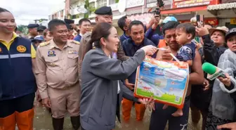 Tayland'daki Sel Felaketinde Can Kaybı 37'ye Yükseldi