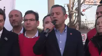 CHP Genel Başkanı Özel, Kocaeli'de grev yapan işçileri ziyaret etti