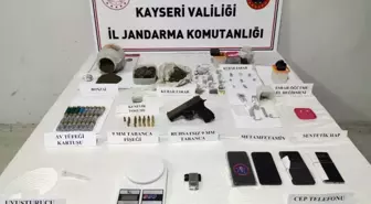 Kayseri'de Uyuşturucu Operasyonu: 856 Gram Uyuşturucu Madde Ele Geçirildi