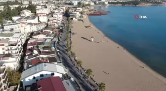 Didim'de Aralık Güneşi Altınkum Sahili'ni Canlandırdı