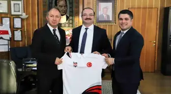 Gençlik ve Spor İl Müdürlüğü'nden Rektöre Ziyaret