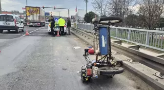 Turgutlu'da Motosiklet Tırıyla Çarpıştı, Sürücü Hayatını Kaybetti