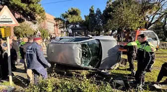 Samsun'da Trafik Kazası Tramvay Seferlerini Aksattı