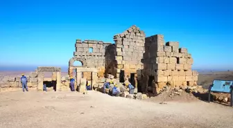 Diyarbakır'daki Zerzevan Kalesi Kazıları Tarihi Gün Yüzüne Çıkarıyor