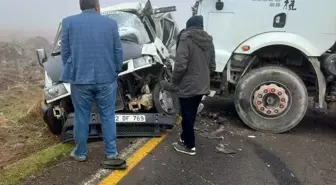 Diyarbakır'da Sisli Hava Kazaya Neden Oldu: 1 Yaralı