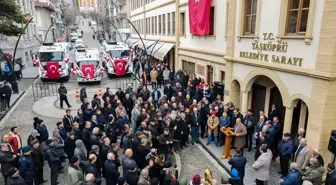 Taşköprü Belediyesi Yeni Çöp Kamyonlarını Tanıttı