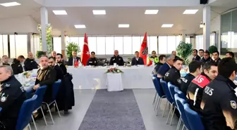 Düzce İl Emniyet Müdürlüğü'nde Asayiş Değerlendirme Toplantısı Yapıldı