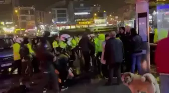 Çekmeköy'de ekip otosuna çarpan alkollü sürücü ve yakınları polise saldırdı