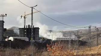 Elazığ'da İnşaat İşçileri Konteynerde Yangın Çıkardı: 3 Yaralı