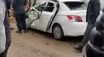 Gaziantep'te Otomobil ile Halk Otobüsü Çarpıştı: 5 Yaralı