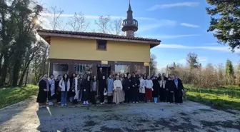 Sakarya Üniversitesi'nden Tarihi Mekanlara Ziyaret ve Hz. Mevlana Anma Etkinliği