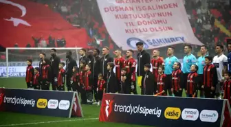 Trendyol Süper Lig: Gaziantep FK: 0 Antalyaspor: 0 (Maç devam ediyor)