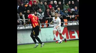 Trendyol Süper Lig'de Kayserispor - Galatasaray İlk Yarı Sonucu: 1-2