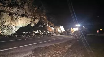 Artvin-Ardahan Karayolunda Heyelan: Ulaşım Kapandı