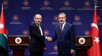 Hakan Fidan ve Ayman Safadi Suriye Gelişmelerini Görüştü