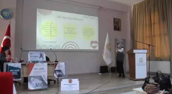 Üniversite Öğrencilerine AIDS Farkındalığı Konferansı