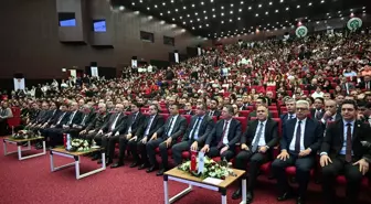 'Doğu Akdeniz Kariyer Fuarı' Adana'da başladı